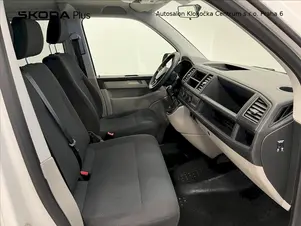 Volkswagen Transporter Kombi 