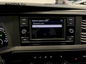 Volkswagen Transporter Kombi 