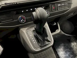 Volkswagen Transporter Kombi 