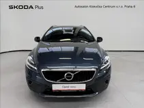 V40 