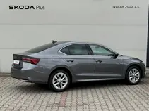 Octavia Top Selection