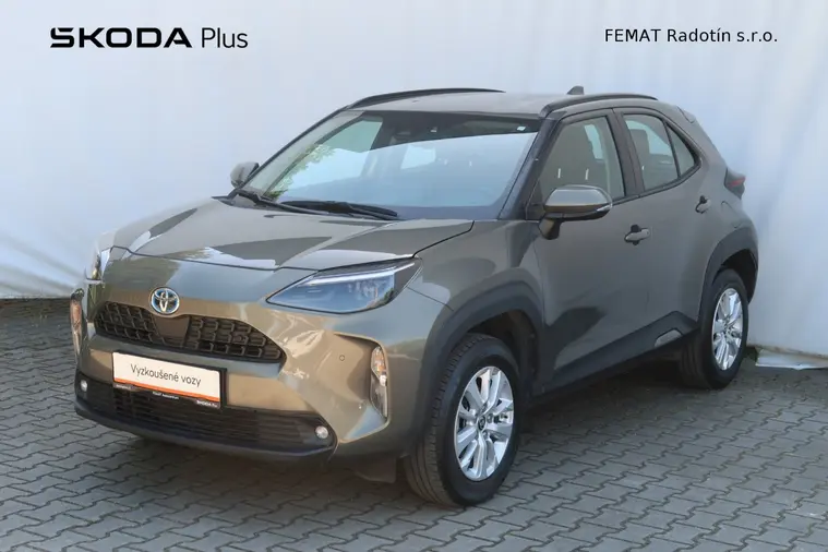 YARIS CROSS 