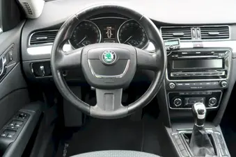 Škoda Superb Ambition