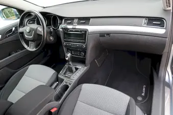 Škoda Superb Ambition