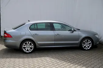Škoda Superb Ambition