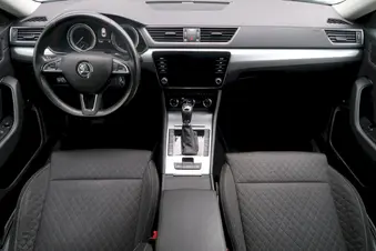 Škoda Superb Ambition Plus
