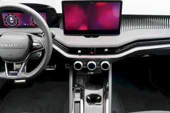 Škoda Superb SportLine