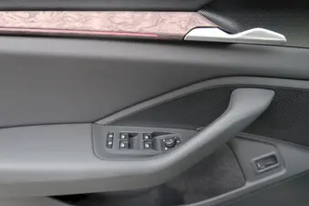 Škoda Superb L&K