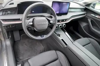 Škoda Superb L&K