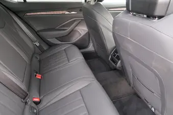 Škoda Superb L&K
