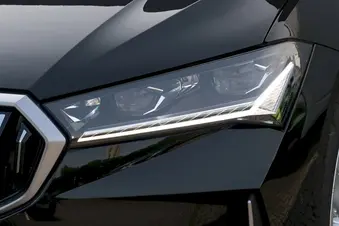 Škoda Superb L&K