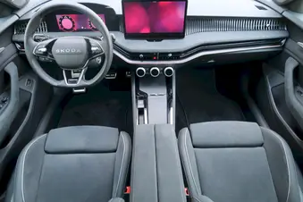 Škoda Superb SportLine