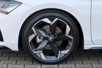 Škoda Superb SportLine