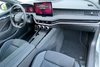 Škoda Superb SportLine