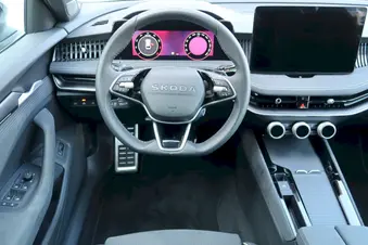 Škoda Superb SportLine