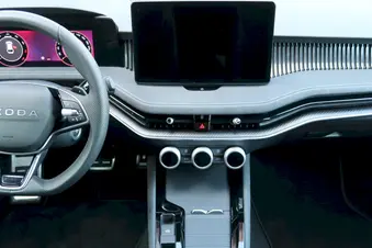 Škoda Superb SportLine