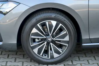 Škoda Superb Selection