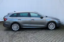 Octavia Style Plus