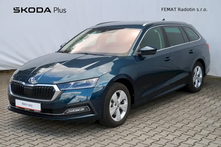 Octavia Style Plus