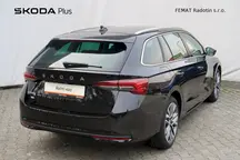 Octavia 130 let