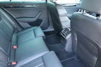 Škoda Superb L&K