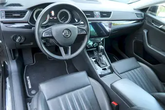 Škoda Superb L&K