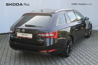 Škoda Superb L&K