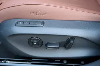 Škoda Superb L&K
