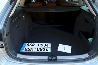 Škoda Superb L&K