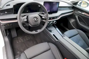 Škoda Superb L&K