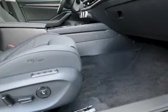 Škoda Superb L&K