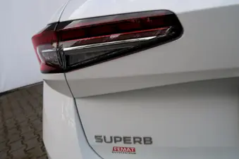 Škoda Superb L&K