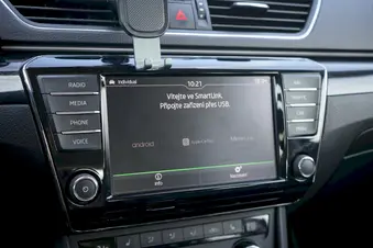 Škoda Superb 