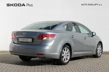 Avensis