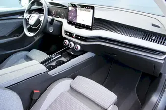 Škoda Superb Selection