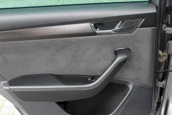 Škoda Superb SportLine
