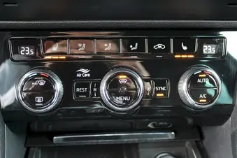 Škoda Superb SportLine