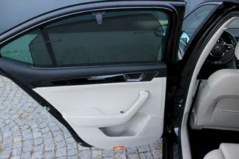 Škoda Superb L&K