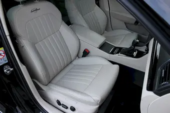 Škoda Superb L&K
