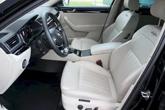 Škoda Superb L&K