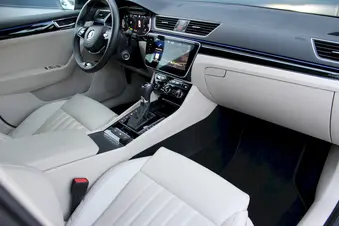 Škoda Superb L&K