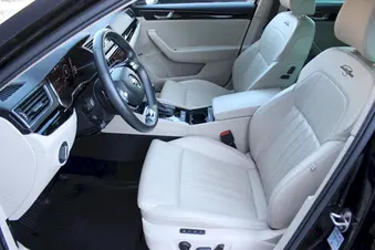 Škoda Superb L&K