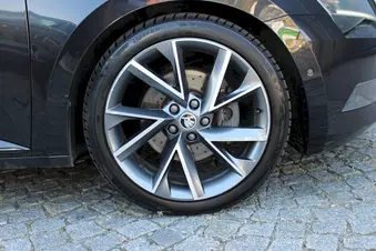 Škoda Superb SportLine