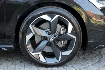 Škoda Superb SportLine