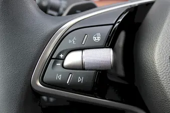 Škoda Superb L&K