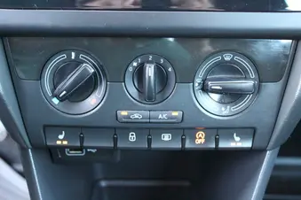 Škoda Rapid Ambition Plus