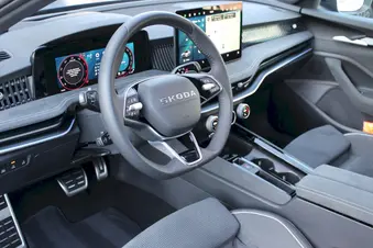 Škoda Superb SportLine