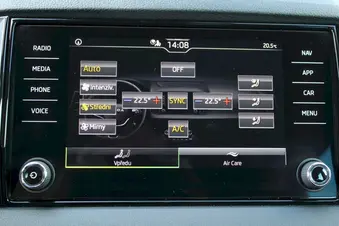 Škoda Karoq Selection