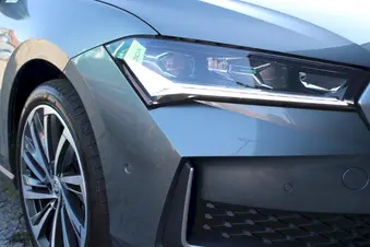 Škoda Superb L&K