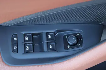 Škoda Superb L&K